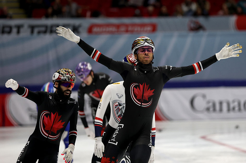 Dandjinou becomes first skater to claim quintet of gold with 1000m and relay wins in Montreal