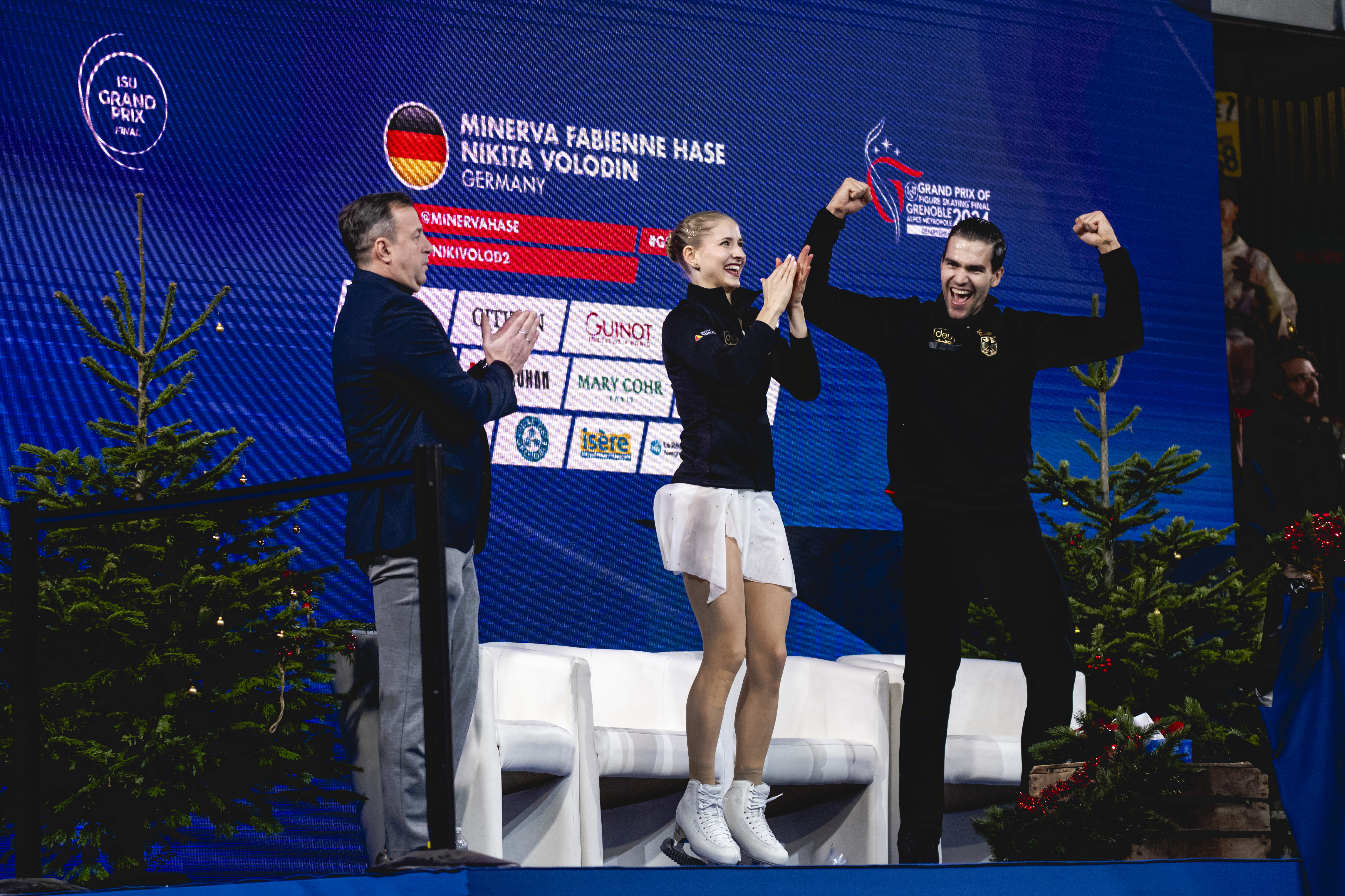 Minerva Hase/Nikita Volodin (GER) defend ISU Grand Prix