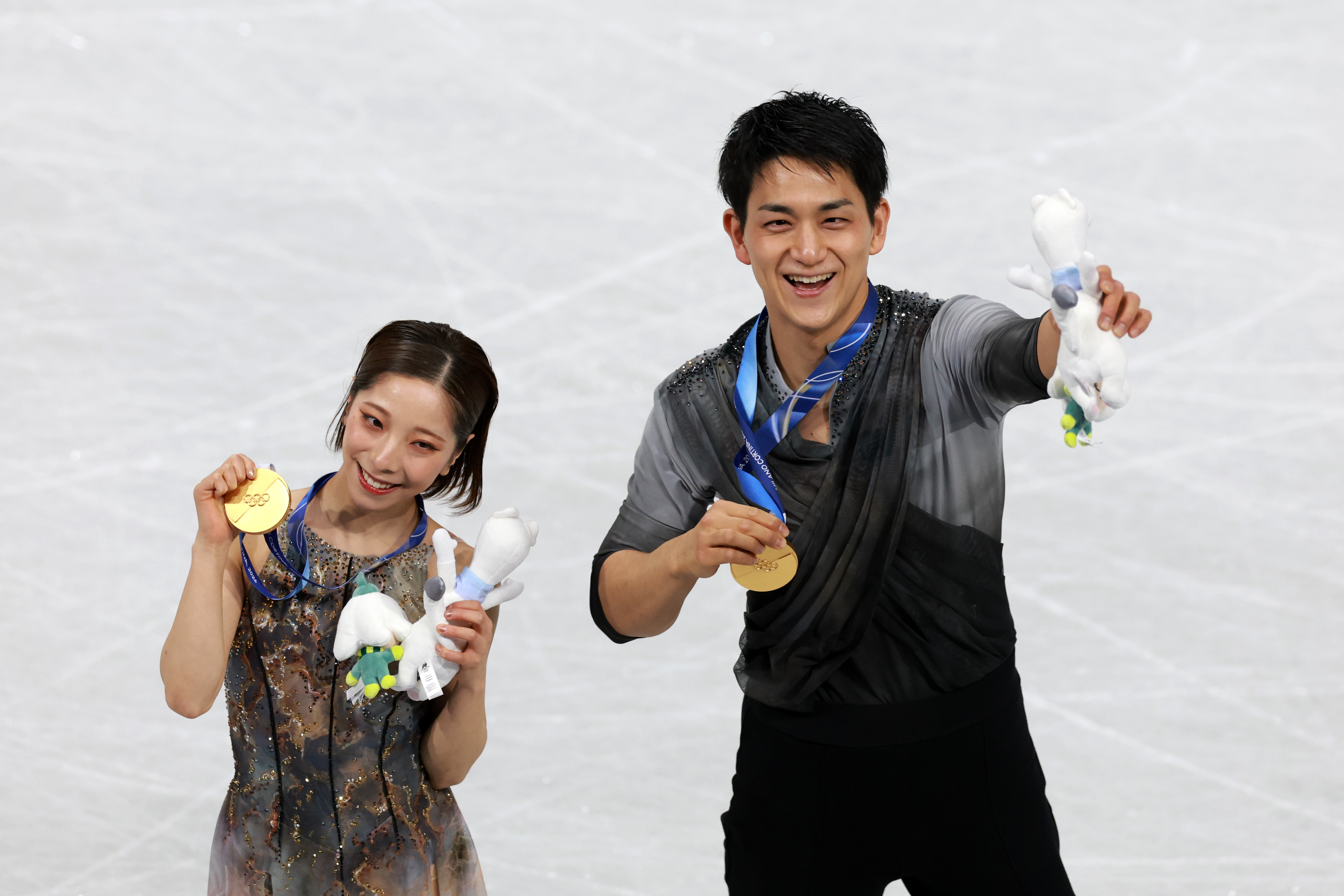 Miura & Kihara soar to historic Olympic Pair Skating gold for Japan