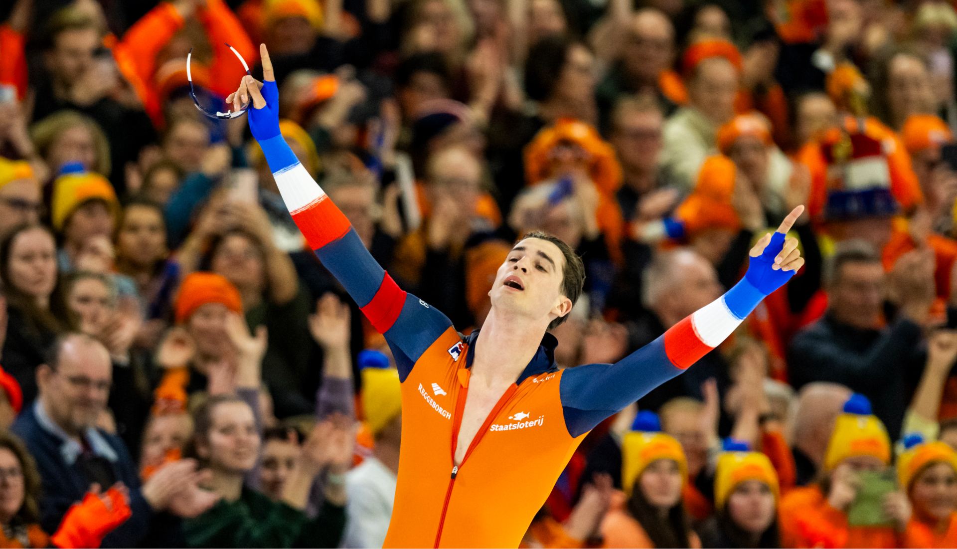 Home hero De Boo storms to World Sprint Title with record score