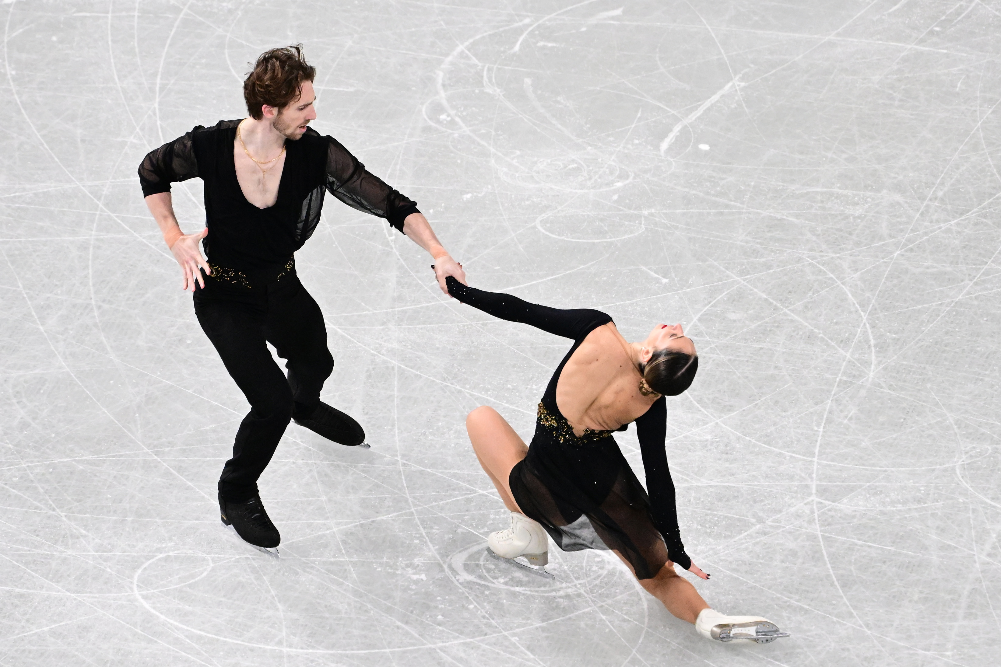 Sara Conti & Niccolo Macii and the five rings