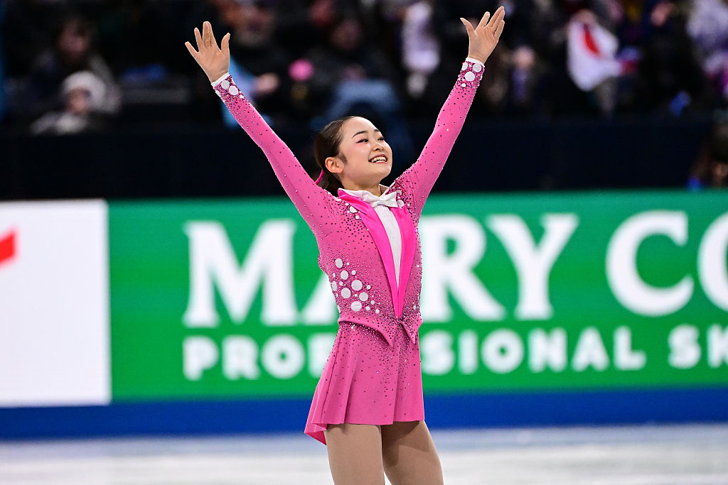 Short Program Example World Junior Champion Mao Shimada impresses in Short Program at ISU ...