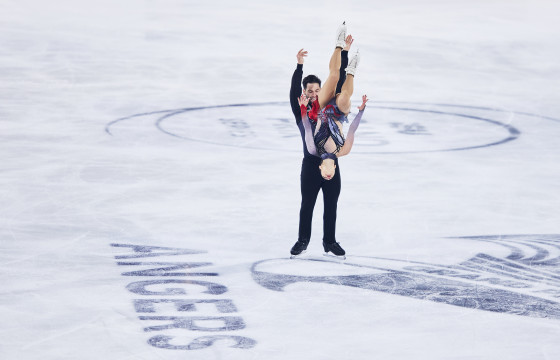 Dimitry Julia Borissova (SIGNED) 100部限定 BEATRICE- Butterfly Metal Sunglasses – JILLSTUART Eyewear