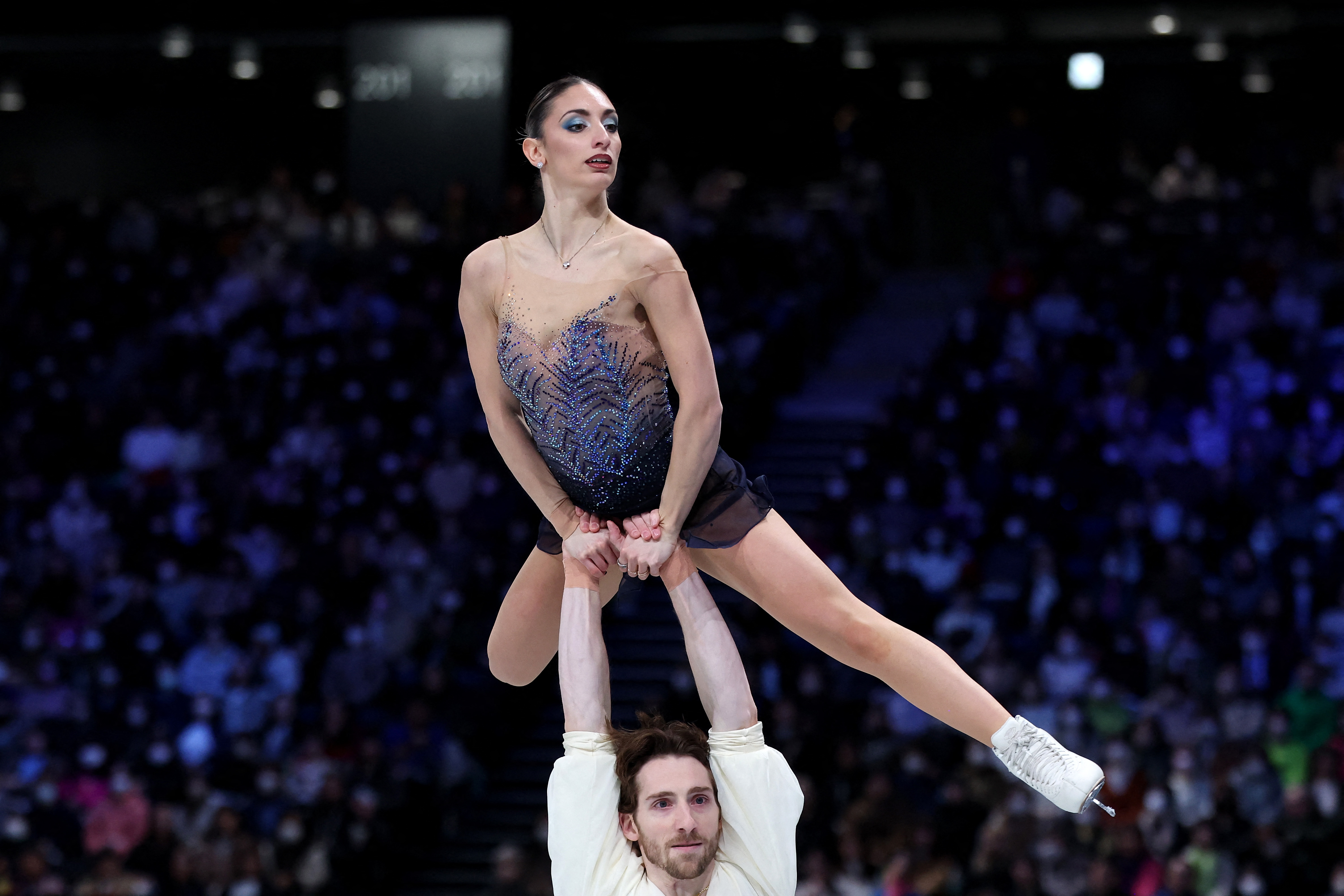 ISU FIGURE SKATING GRAND PRIX 1